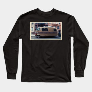 Very odd trailer / mobile home in the streets of the Lower East Side, NYC Long Sleeve T-Shirt